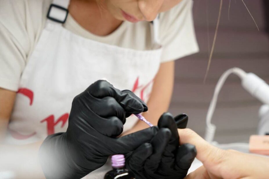 Toktok | manicura domicilio Bogota